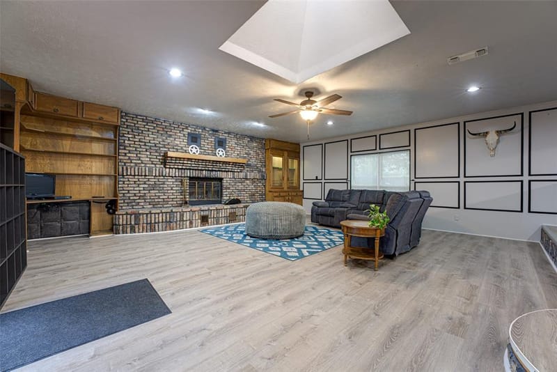 2530 Lakewood Drive, Garland TX 75042 - Photo 4