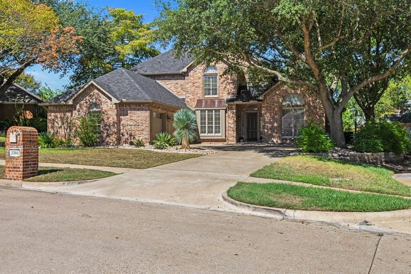 2304 Fairway Circle, Heath TX 75032