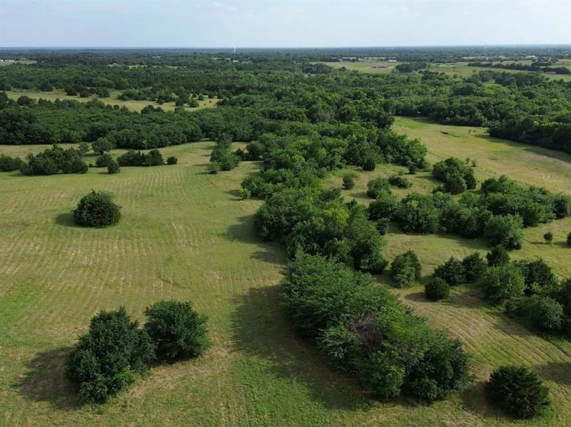 4081 Fm 2736, Campbell TX 75422 - Photo 36