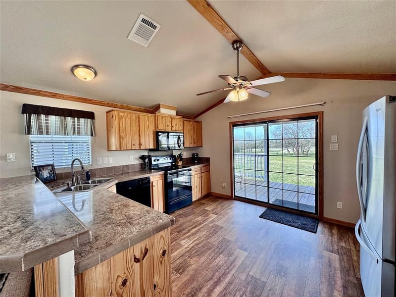 4081 Fm 2736, Campbell TX 75422 - Photo 24