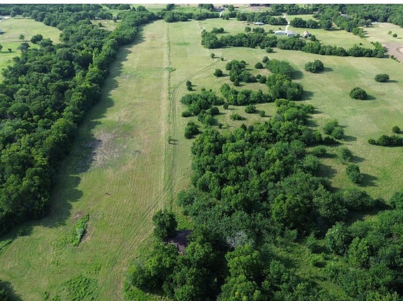 4081 Fm 2736, Campbell TX 75422 - Photo 34
