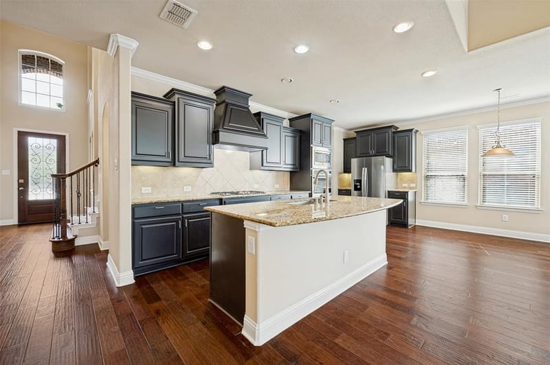 10365 Perkins Lane, Frisco TX 75035 - Photo 9