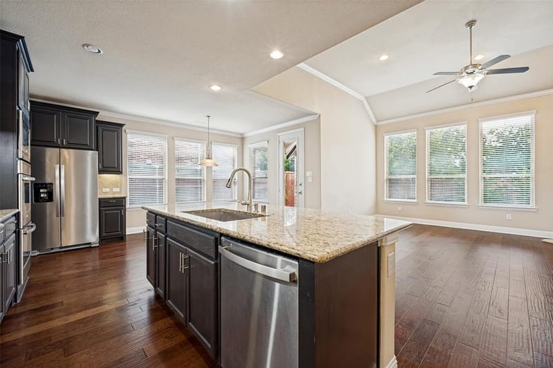 10365 Perkins Lane, Frisco TX 75035 - Photo 10
