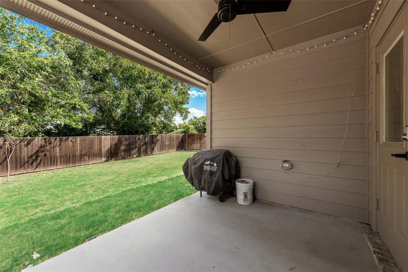 540 Bronze Circle E, Springtown TX 76082 - Photo 21