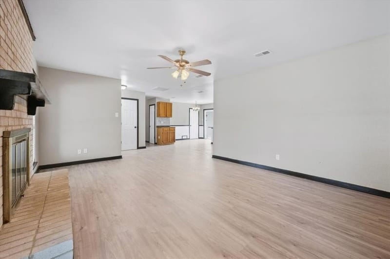 1206 Oakbluff Drive, Lancaster TX 75146 - Photo 6