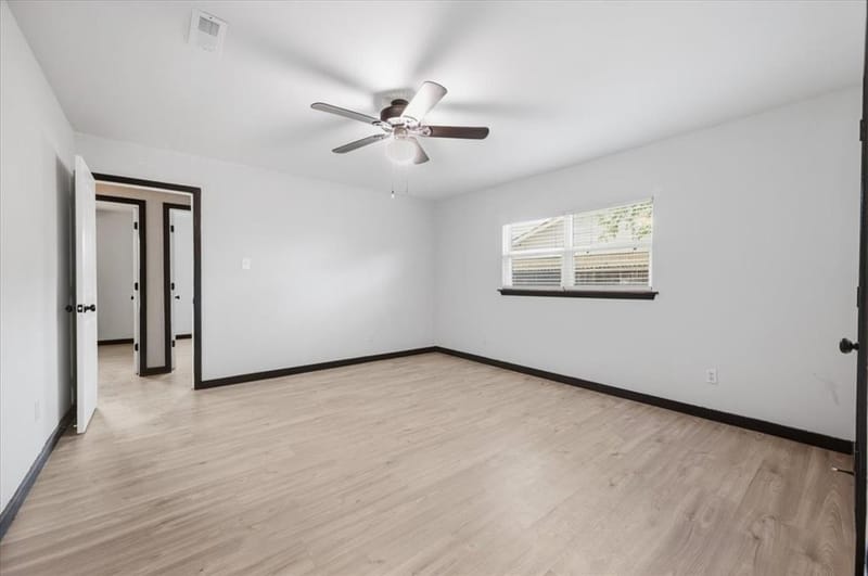 1206 Oakbluff Drive, Lancaster TX 75146 - Photo 17