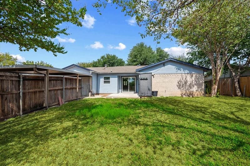 1206 Oakbluff Drive, Lancaster TX 75146 - Photo 22