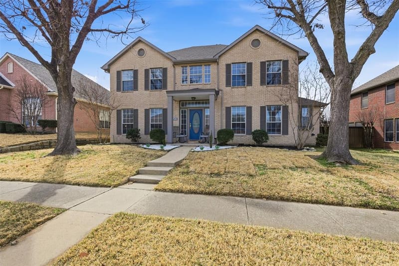 4521 Newport Drive, The Colony TX 75056 - Photo 3