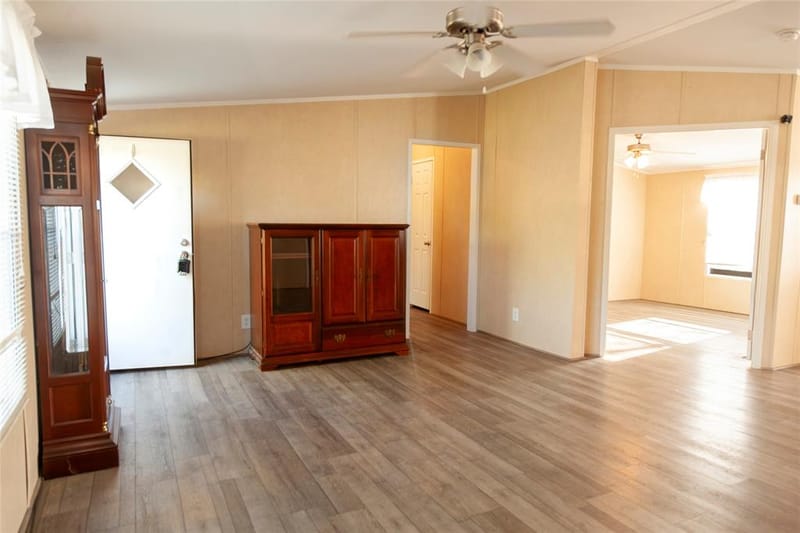 112 SE Front Street, Bailey TX 75452 - Photo 3