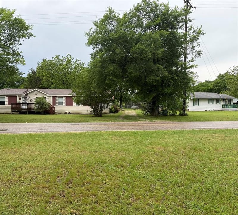112 SE Front Street, Bailey TX 75452 - Photo 39
