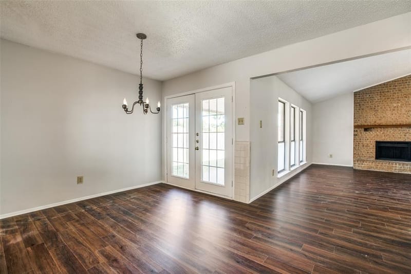 219 Southerland Avenue, Mesquite TX 75150 - Photo 6