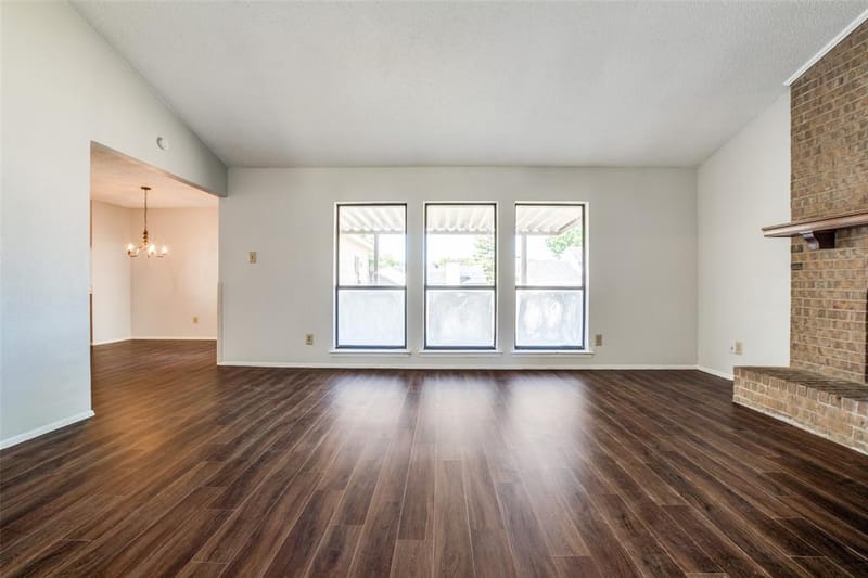 219 Southerland Avenue, Mesquite TX 75150 - Photo 5