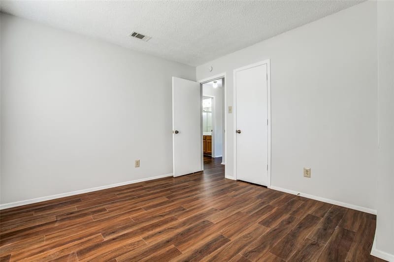 219 Southerland Avenue, Mesquite TX 75150 - Photo 18