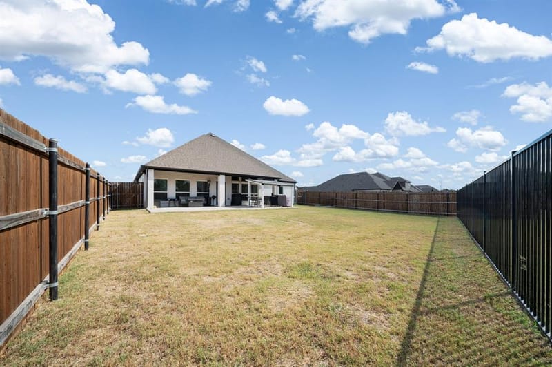 648 Red Maple Road, Waxahachie TX 75165 - Photo 27