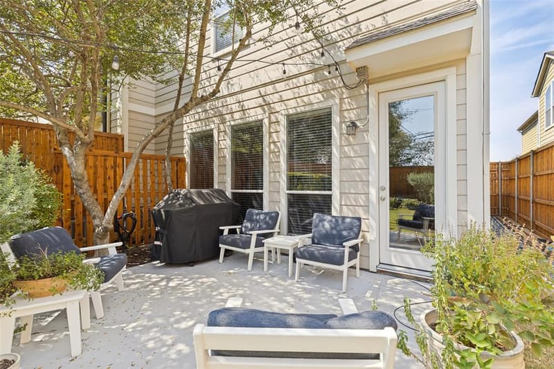 1142 N Bishop Avenue, Dallas TX 75208 - Photo 23