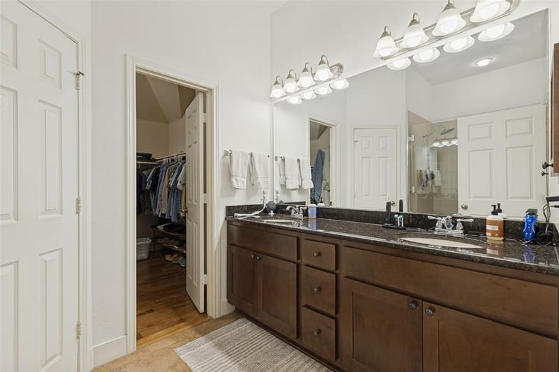 1142 N Bishop Avenue, Dallas TX 75208 - Photo 16