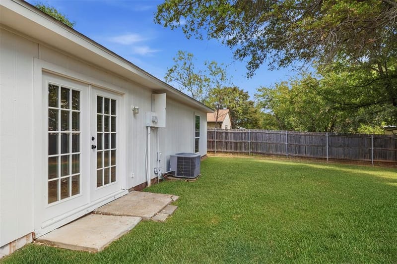 3817 Longmeadow Way, Fort Worth TX 76133 - Photo 27