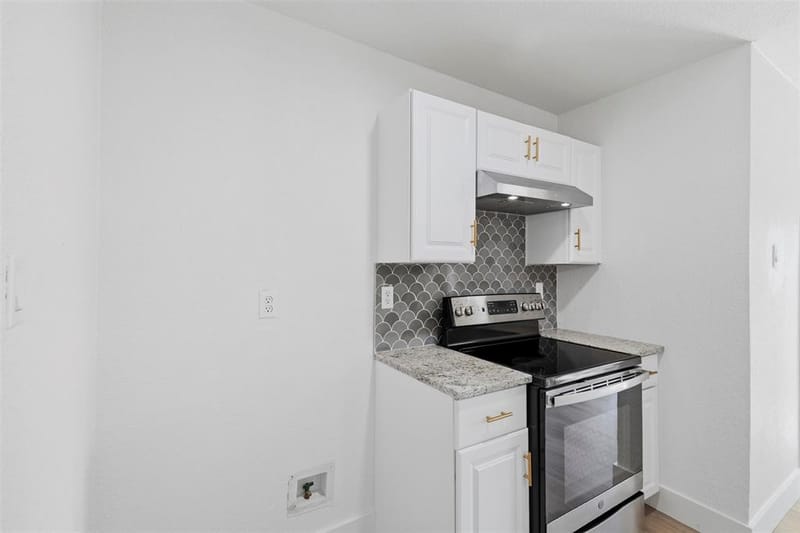 3817 Longmeadow Way, Fort Worth TX 76133 - Photo 13