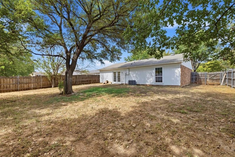 3817 Longmeadow Way, Fort Worth TX 76133 - Photo 34