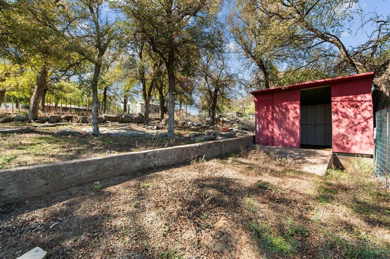 515 E Belknap Street, Jacksboro TX 76458 - Photo 32