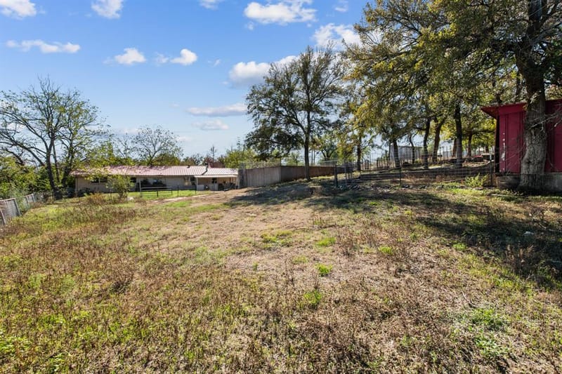 515 E Belknap Street, Jacksboro TX 76458 - Photo 31