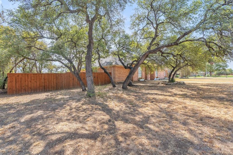 128 Lakeside Oaks Circle, Lakeside TX 76135 - Photo 33