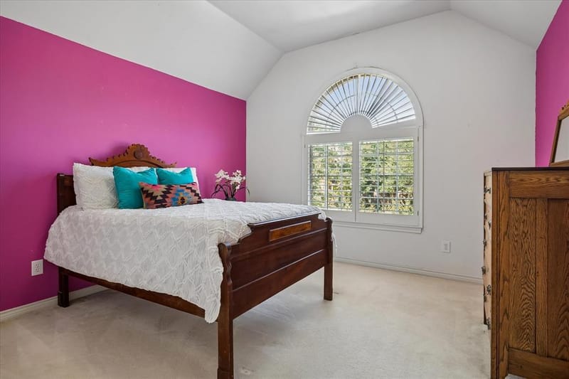 2204 Creekside Circle S, Irving TX 75063 - Photo 30