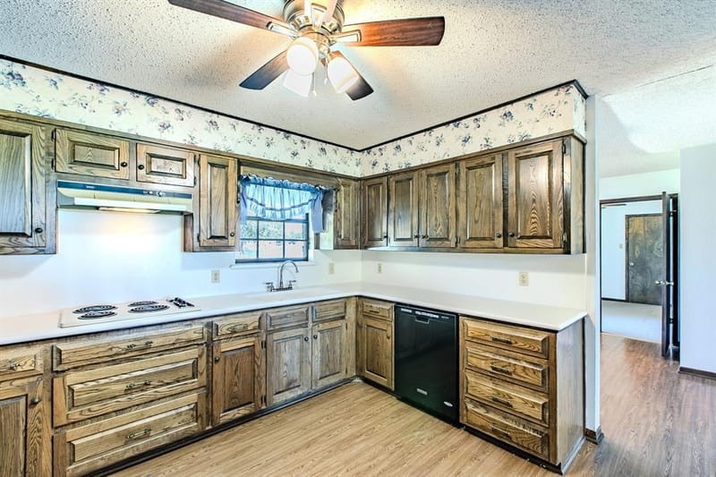 118 Spring Lake Drive, Lacy Lakeview TX 76705 - Photo 9