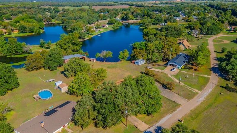 118 Spring Lake Drive, Lacy Lakeview TX 76705 - Photo 24