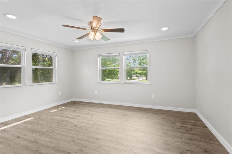 107 S Flower Lane, Chico TX 76431 - Photo 15