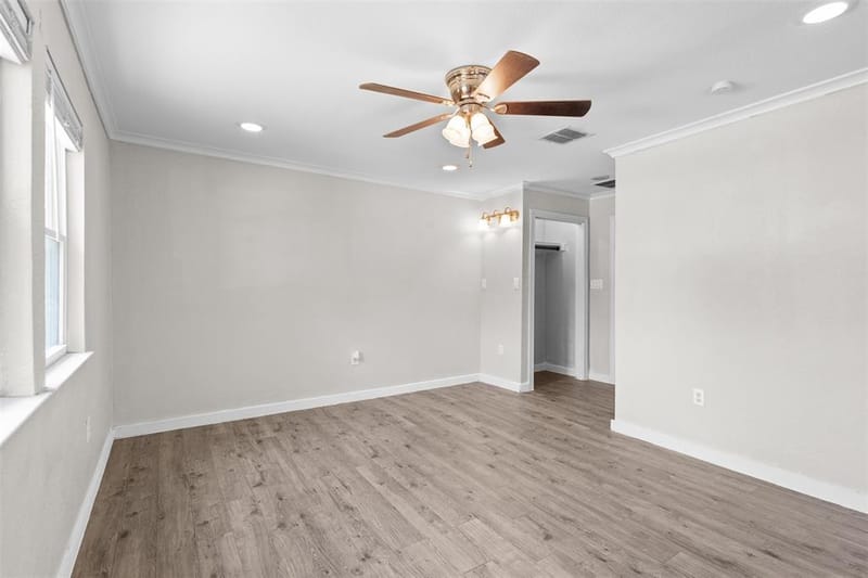 107 S Flower Lane, Chico TX 76431 - Photo 8