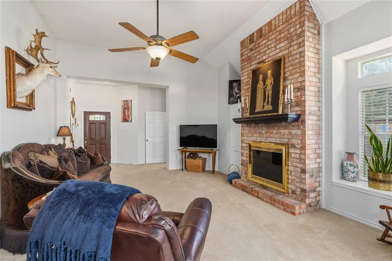 1605 Southgate Drive, Brownwood TX 76801 - Photo 5