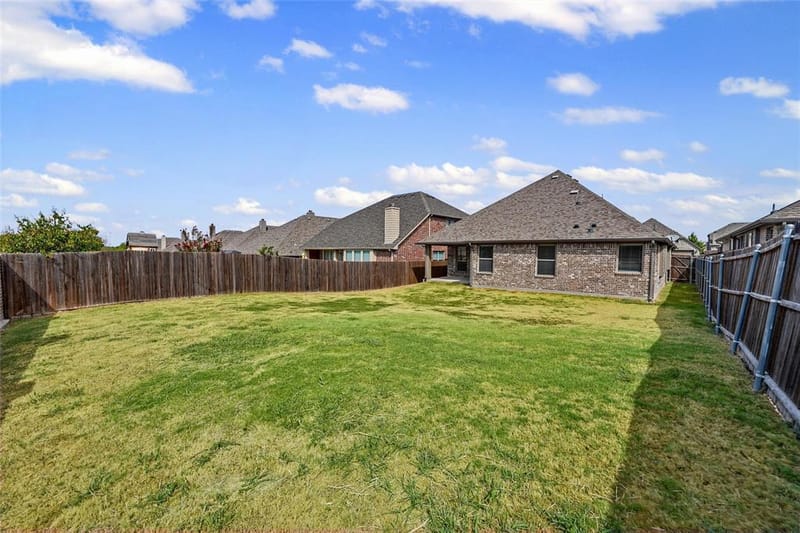 2107 Victoria Lane, Princeton TX 75407 - Photo 27