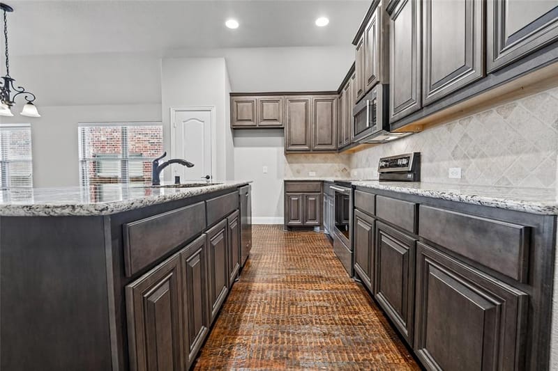 2107 Victoria Lane, Princeton TX 75407 - Photo 5