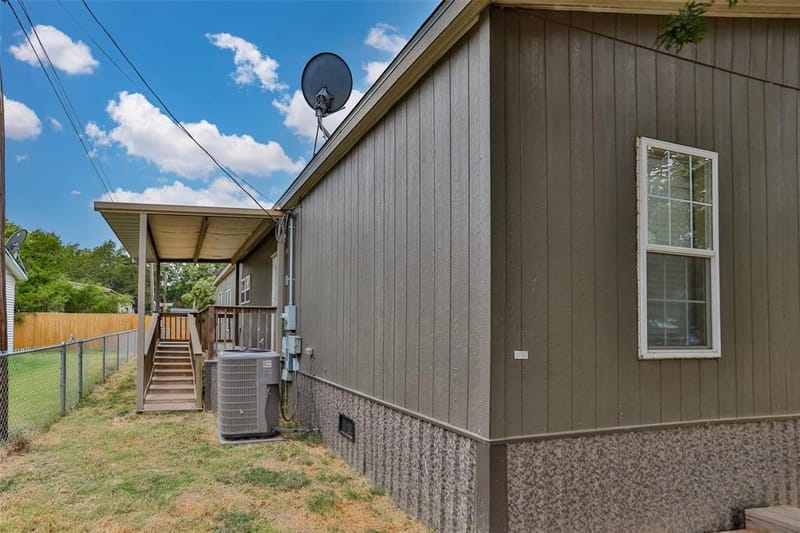 228 Newcastle Drive, Gordonville TX 76245 - Photo 10