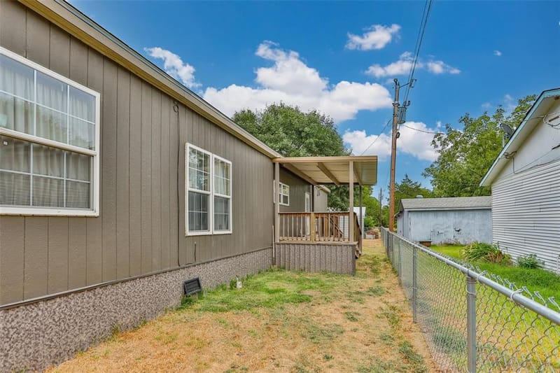 228 Newcastle Drive, Gordonville TX 76245 - Photo 11