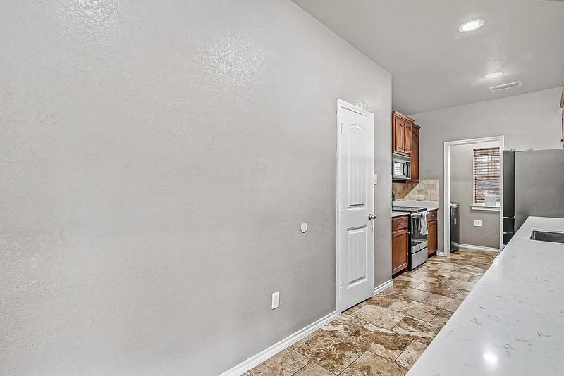 105 Water Lane, Crowley TX 76036 - Photo 9