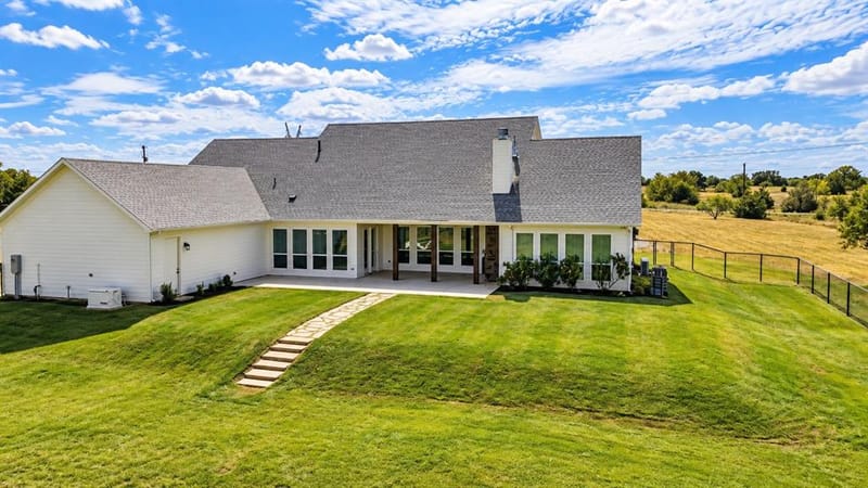 109 Bear Cat Court, Alvord TX 76225 - Photo 32