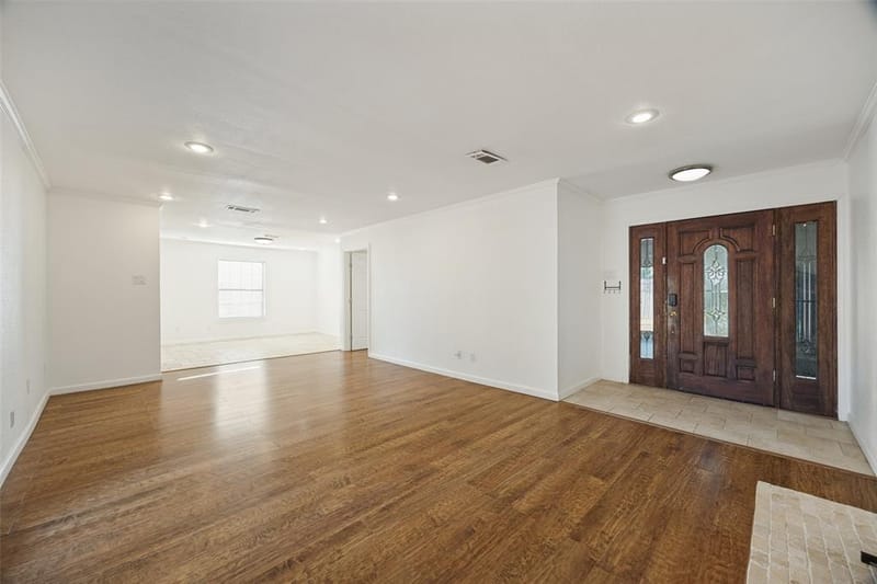 618 Newberry Drive, Richardson TX 75080 - Photo 3
