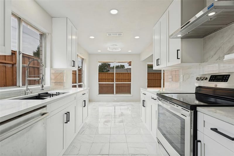 2205 Phoenix Drive, Garland TX 75040 - Photo 14