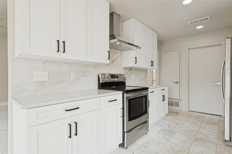 2205 Phoenix Drive, Garland TX 75040 - Photo 11