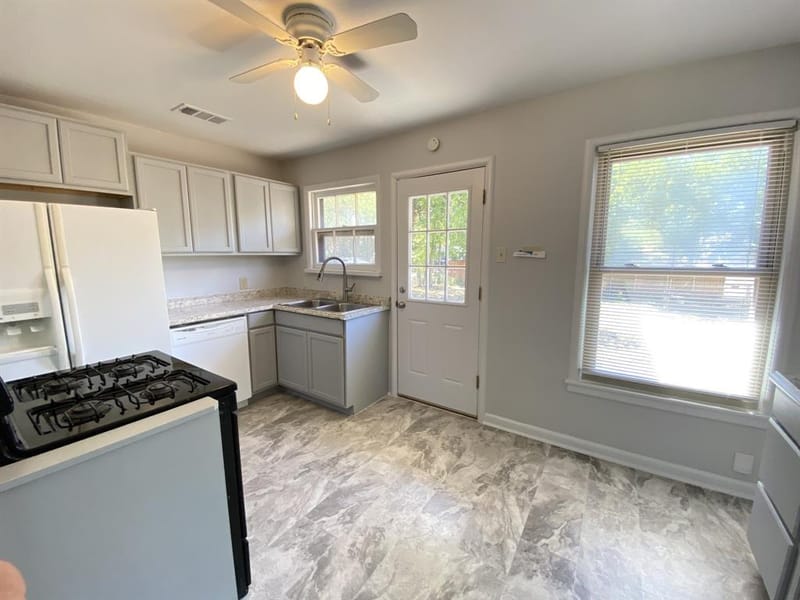 2322 Fenwick Drive, Dallas TX 75228 - Photo 8