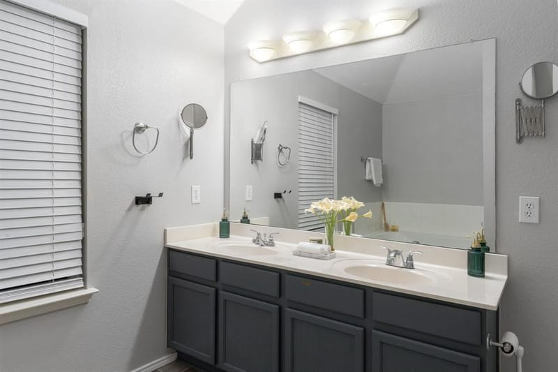 215 Longhorn Trail, Grand Prairie TX 75052 - Photo 23