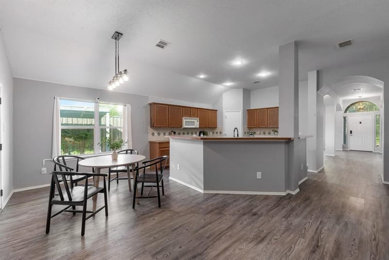 215 Longhorn Trail, Grand Prairie TX 75052 - Photo 16