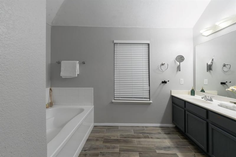 215 Longhorn Trail, Grand Prairie TX 75052 - Photo 20