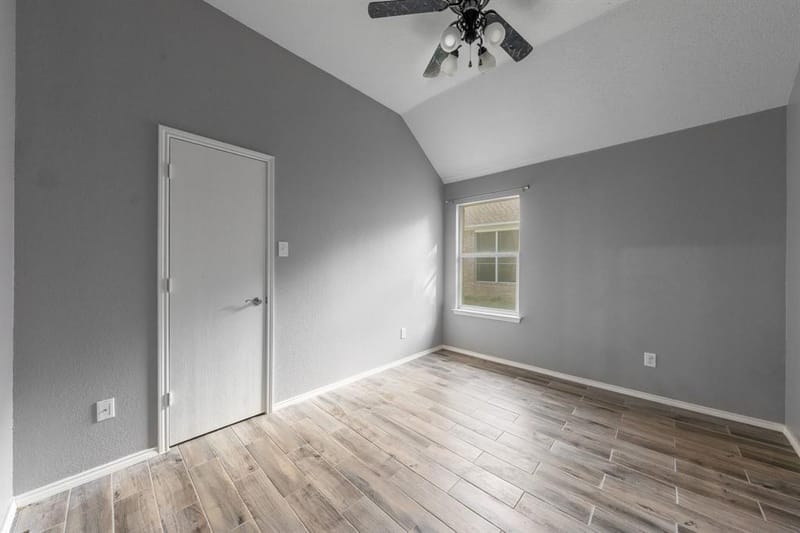 215 Longhorn Trail, Grand Prairie TX 75052 - Photo 24