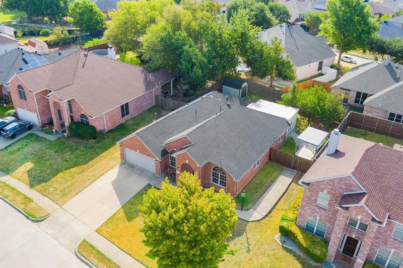 215 Longhorn Trail, Grand Prairie TX 75052 - Photo 31