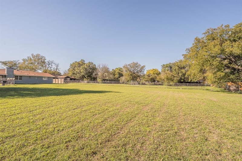729 Silver Creek Azle Road, Azle TX 76020 - Photo 36
