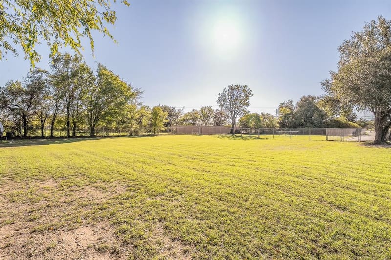 729 Silver Creek Azle Road, Azle TX 76020 - Photo 35