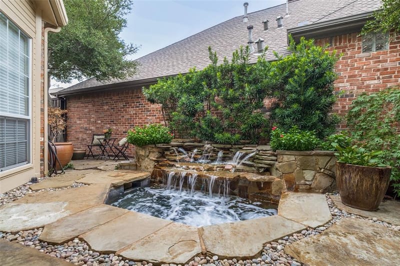 8327 Coral Drive, Dallas TX 75243 - Photo 12